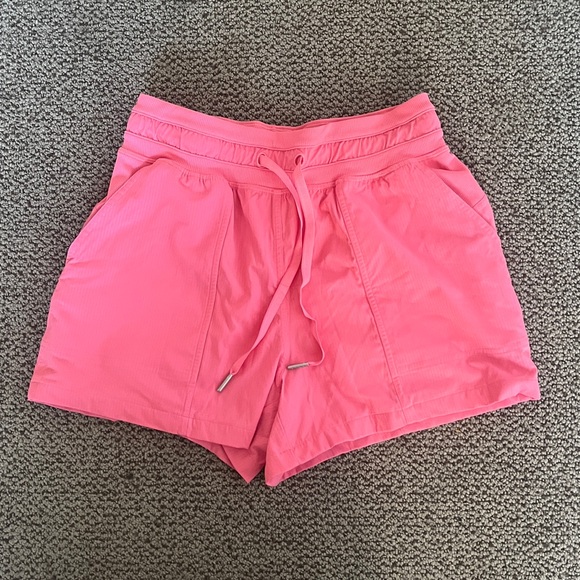 lululemon athletica Pants - NWOT Lululemon shorts